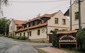 Hotel Lony